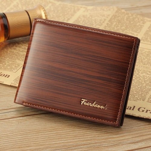 Men’s leather bifold wallet in brown